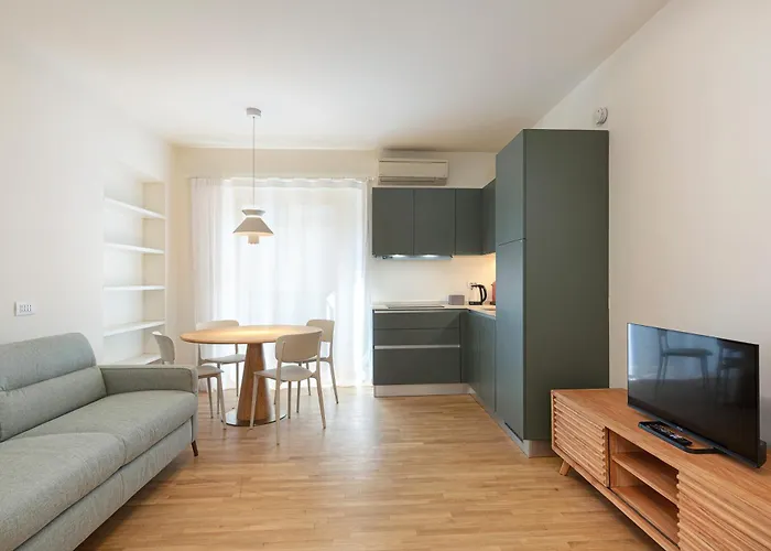Easyhomes - Repubblica * Milano